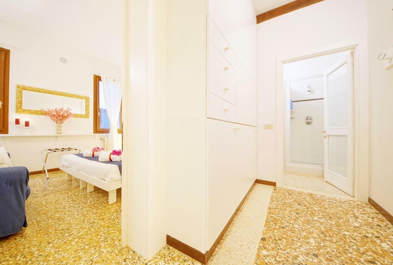 Santa Marina Apartment Rialto Venecia Exterior foto