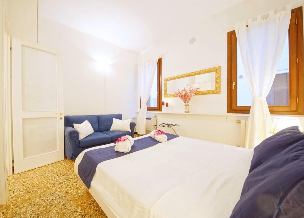 Santa Marina Apartment Rialto Venecia Exterior foto